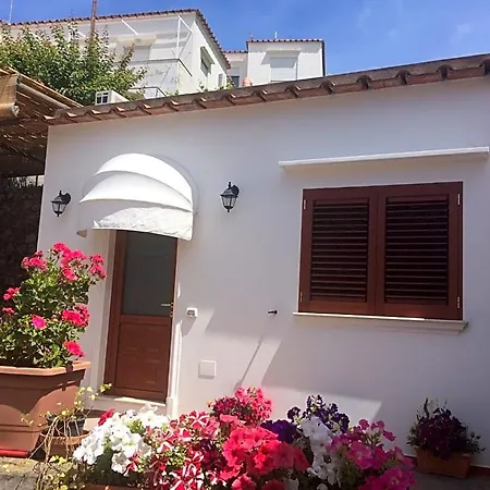 Casetta Anacaprese Couette-café Anacapri (Isola di Capri)