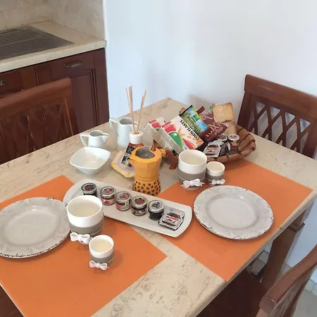 Bed & Breakfast Casetta Anacaprese 4*